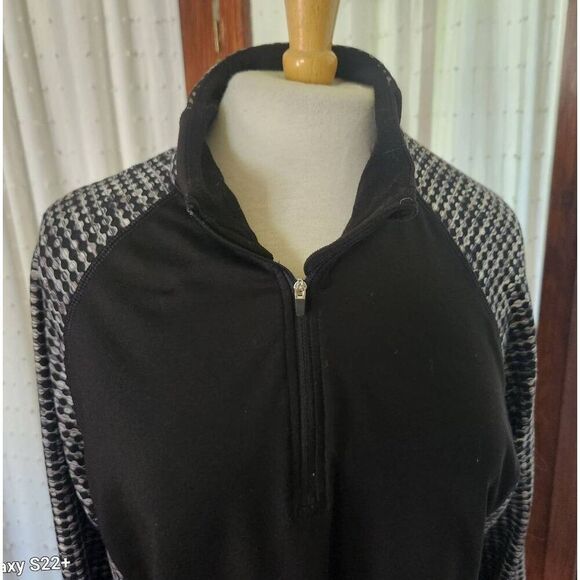 A9  Athletic Works 1/2 zip pullover t-shirt - Picture 2 of 12